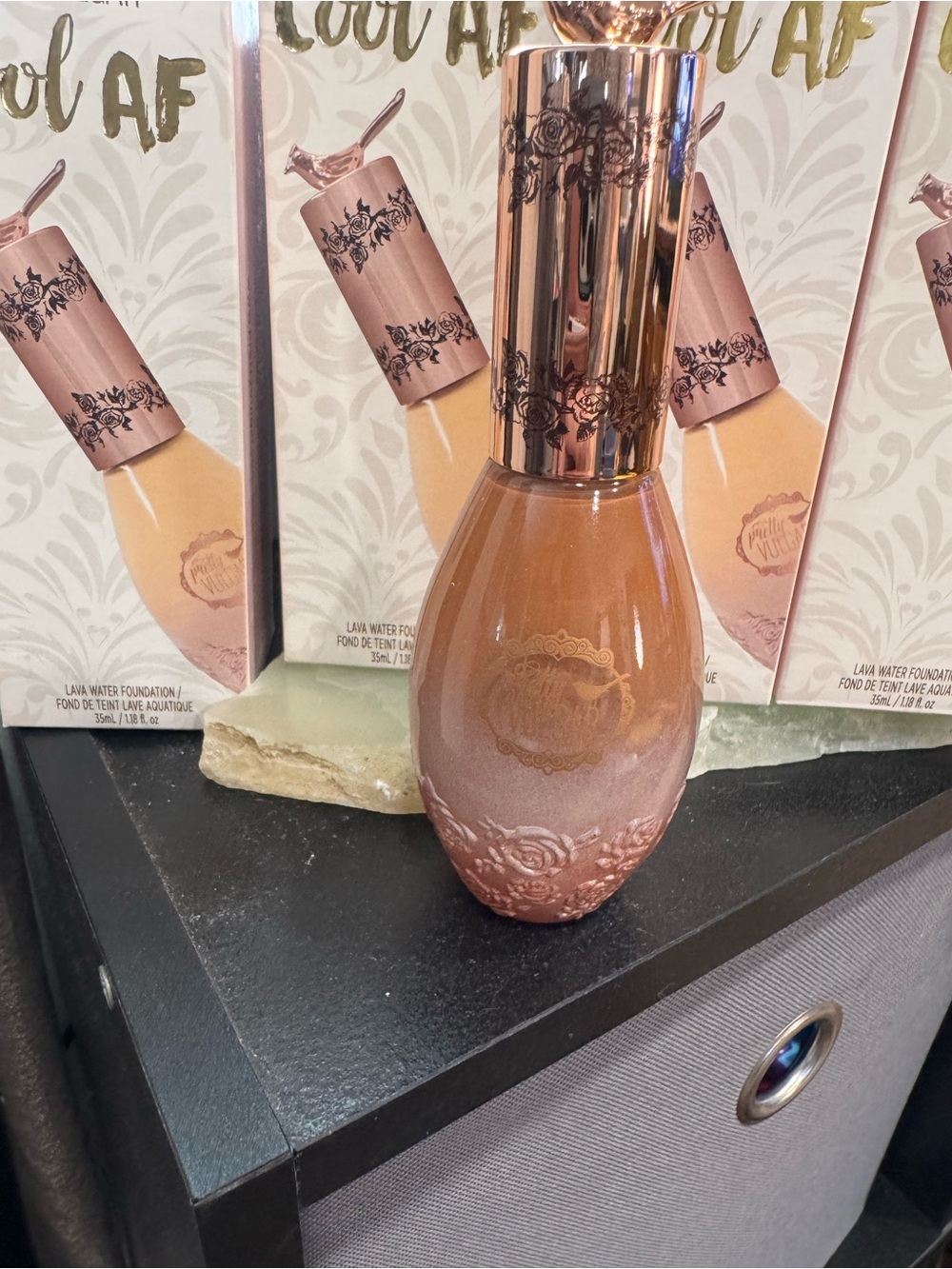 Lot 4 PRETTY VULGAR COOL AF LAVA Water Foundation 35ml shameless skin shade # 76